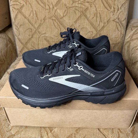 Brooks Other - Brooks Ghost 14 GTX Black Silver Grey D Width Men Trail Running Shoe Size 8 Nice